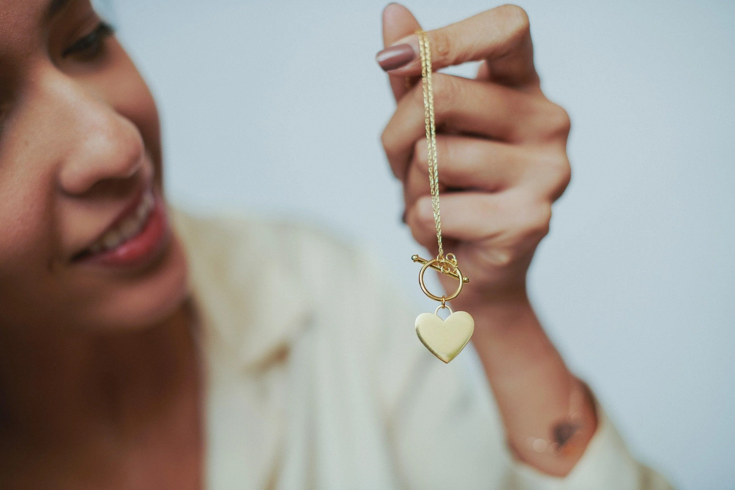 Heart T Bar Necklace - Image 3